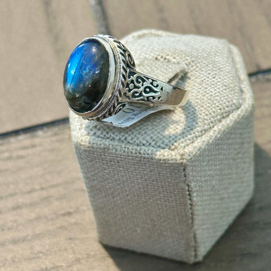 Labradorite Ornate Filigree Oval Ring – Sterling Silver – Size 10