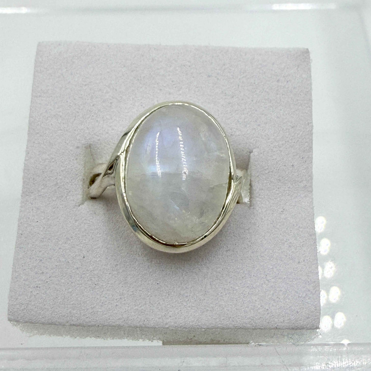 Sterling Silver Rainbow Moonstone Oval Statement Ring – Size 7 – Intuition, Feminine Energy & New Beginnings