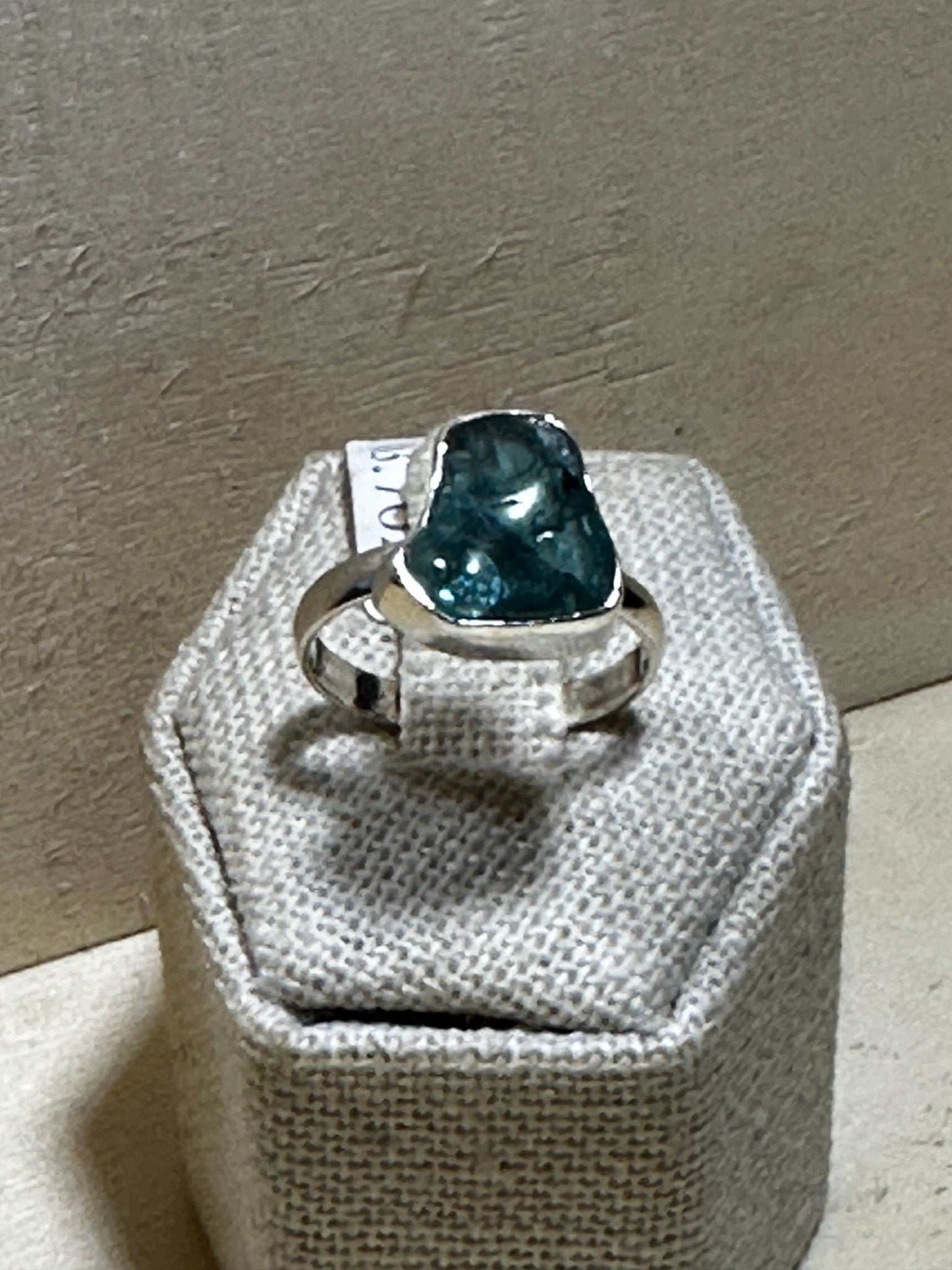 Rough Green Fluorite Ring (03.7024)