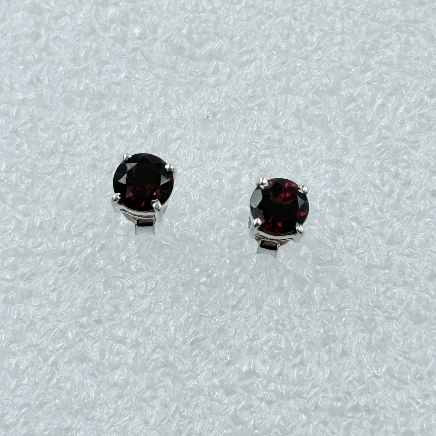 Sterling Silver Round Garnet Post Earrings Size 2