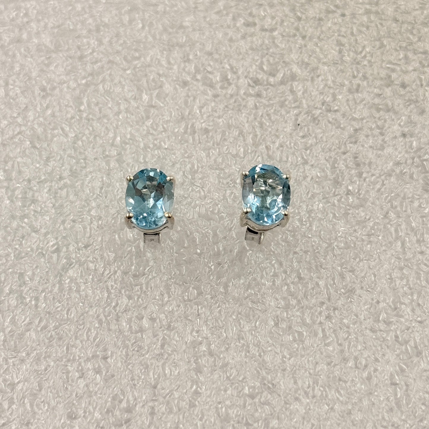 Sterling Silver Oval Aquamarine Post Earrings Size 1