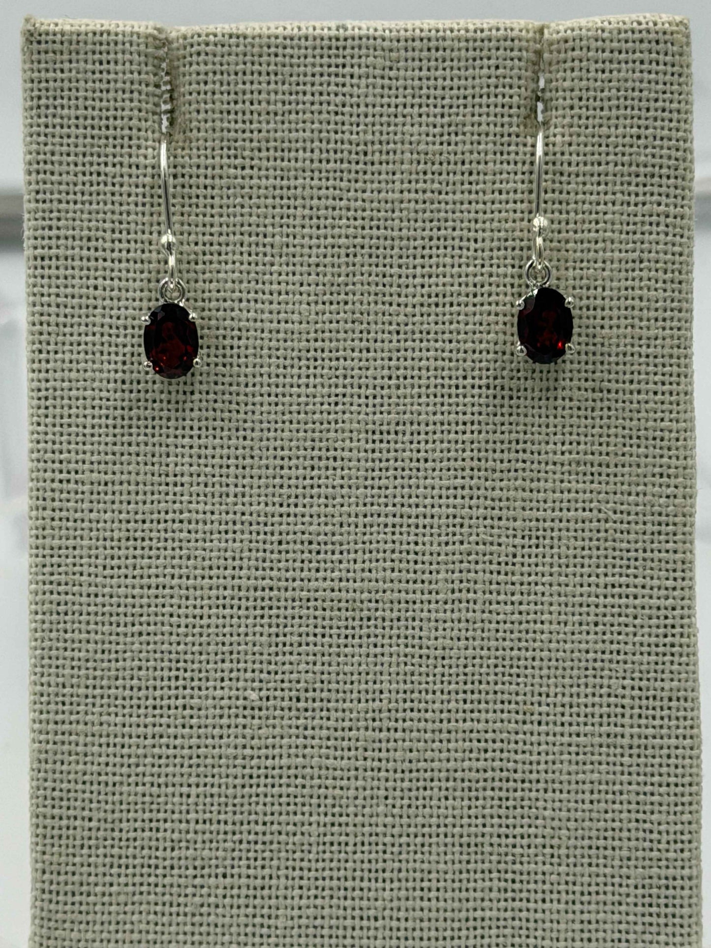 Sterling Silver Oval Garnet Dangle Earrings Size 1