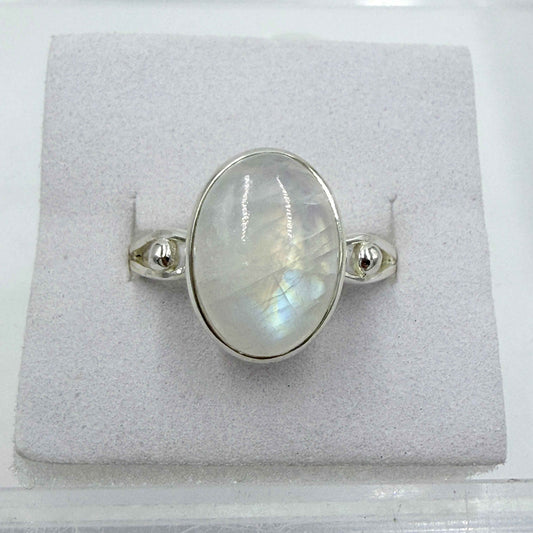 Sterling Silver Rainbow Moonstone Oval Ring – Size 9 – Intuition, Emotional Balance & New Beginnings