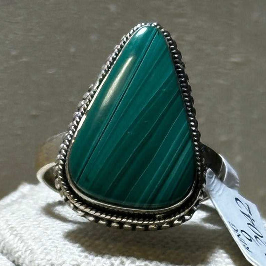 Malachite Ring Size 9 (08.2042)