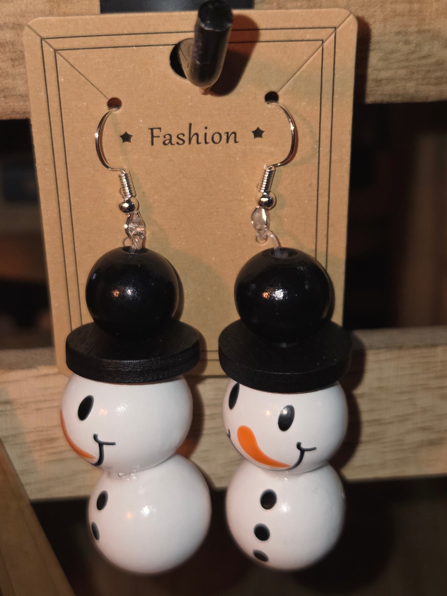 Holiday Earrings – Cute Christmas Dangles & Festive Handmade Styles