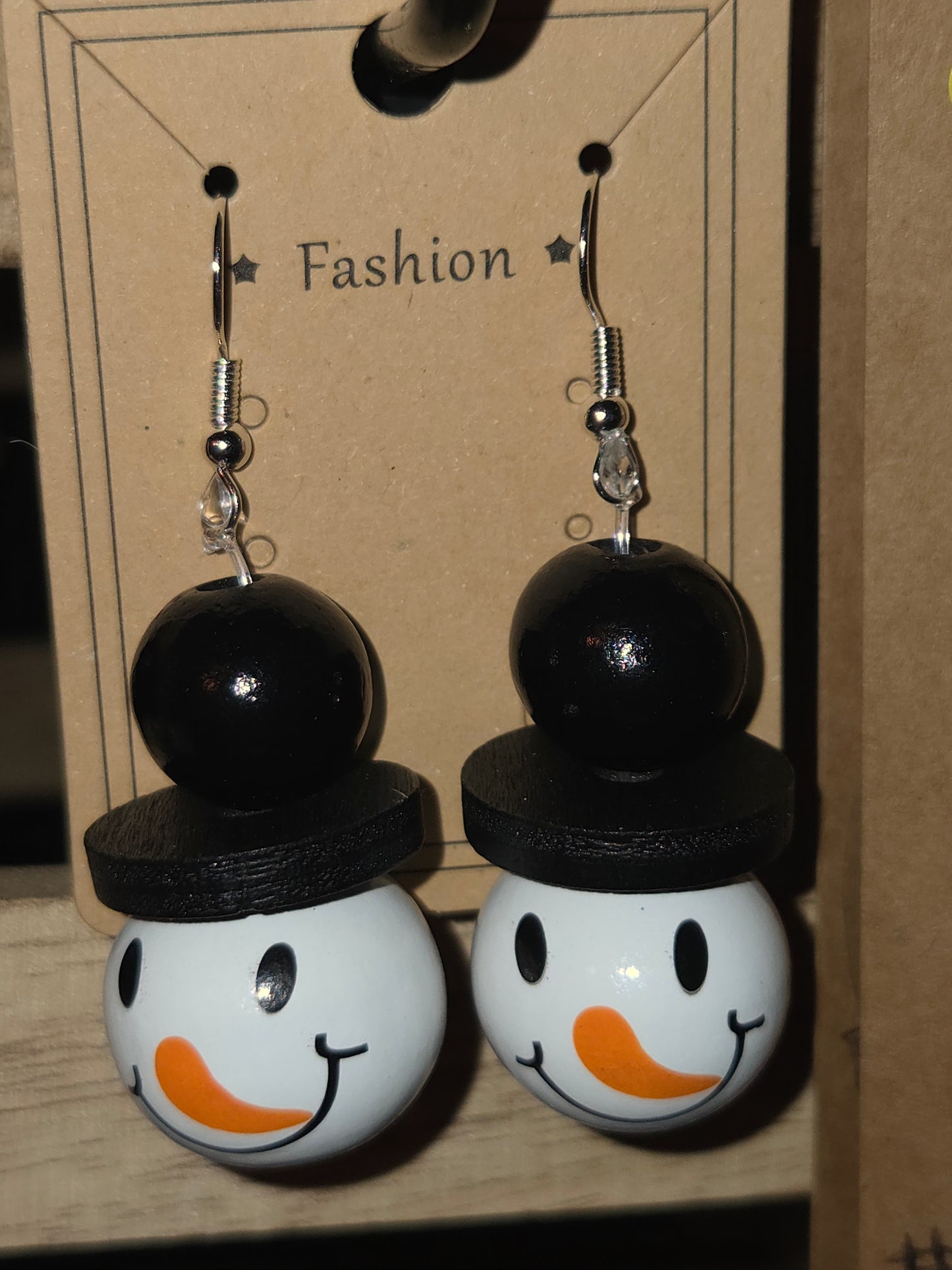 Holiday Earrings – Cute Christmas Dangles & Festive Handmade Styles