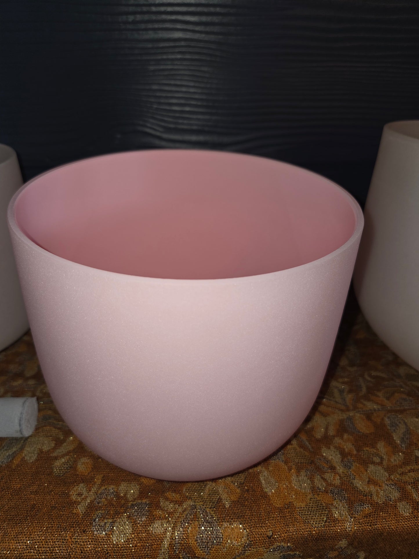 7-Piece 432Hz Pink Frosted Quartz Singing Bowl Set