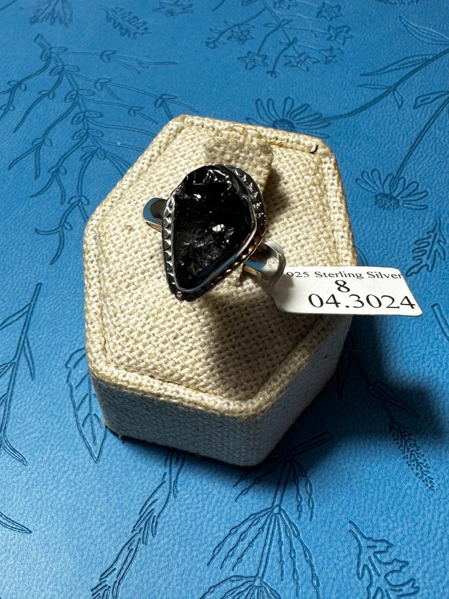 Shungite Ring (04.3024)